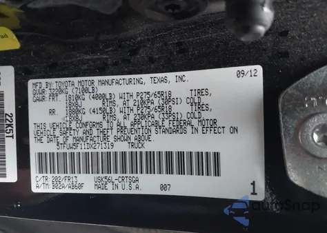 2013 Toyota Tundra Grade 5.7L V8 z USA, uszkodzony, nr VIN 5TFUW5F11DX271319